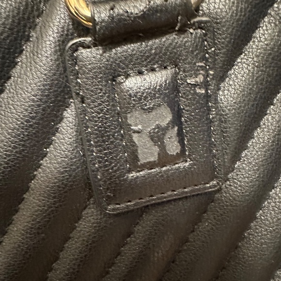Minkeeblue Ella Tote NWT  Black Vegan Leather - discontinued hard to find design - Picture 14 of 16